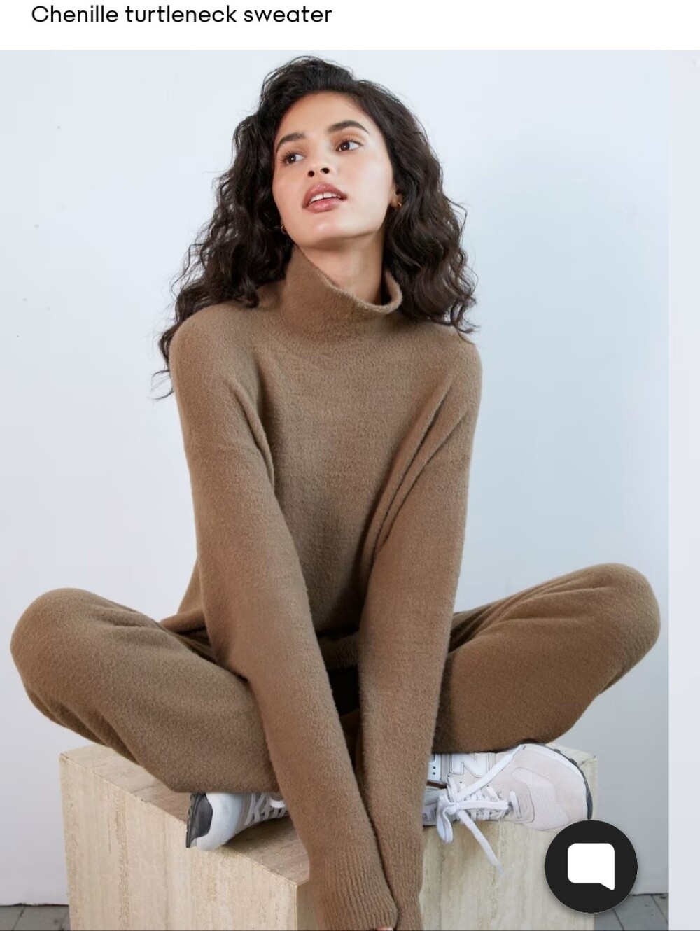 Aritzia Hush Chenille Turtleneck Sweater in Darker Camel Brown Size M